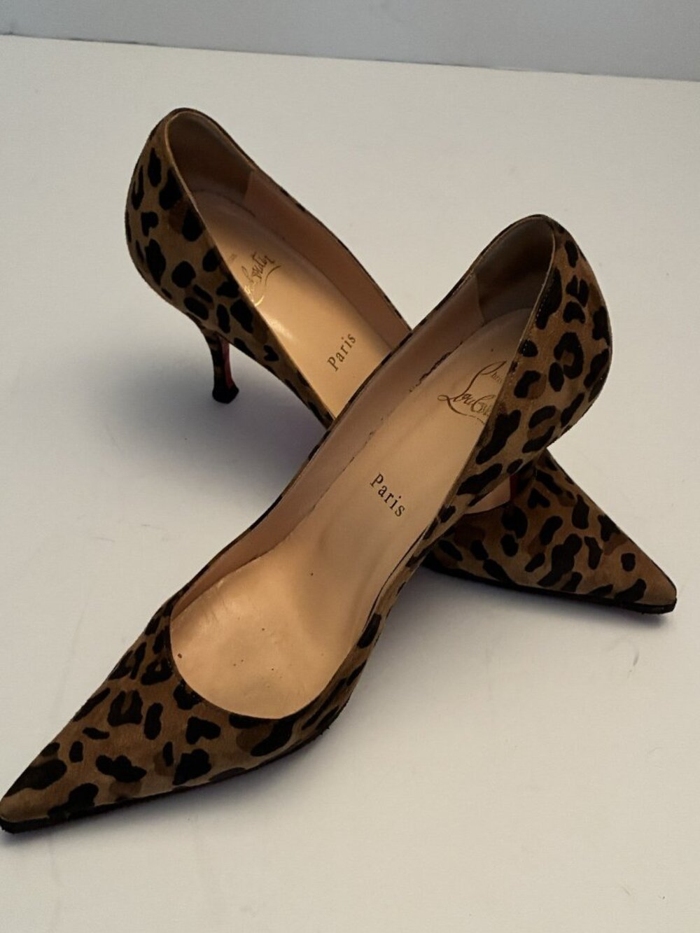 CHRISTIAN LOUBOUTIN EU36/US 5.5-6 Suede Leopard Print Pointed-Toe Pumps/Heels